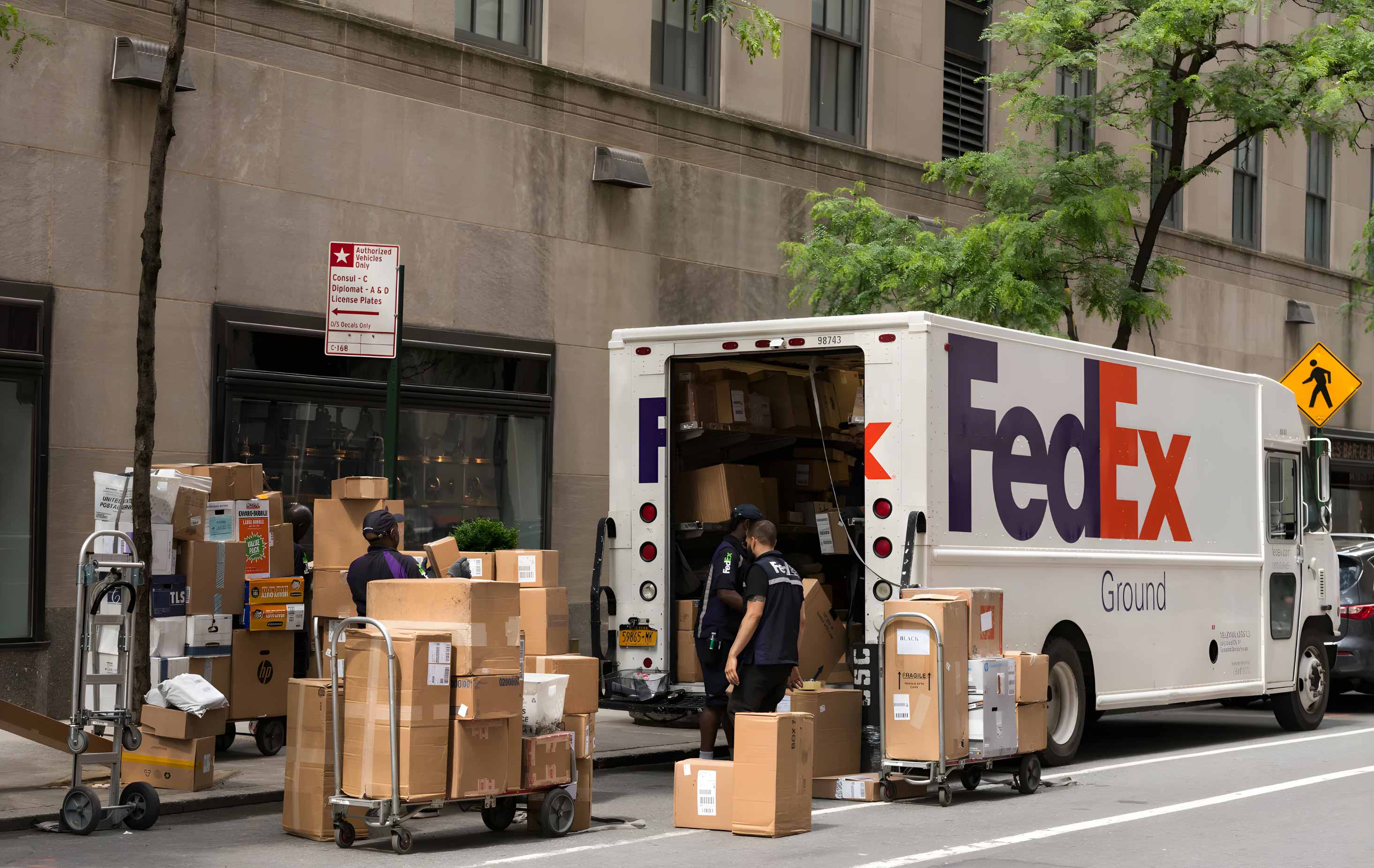 Aromaaz Distillation Unit